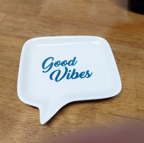 unbranded Jewelry - *Jewelry Dish